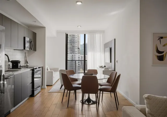 5th image of 398 Ne 5Th St #2017, Miami, FL 33132 | MLS# F10546420