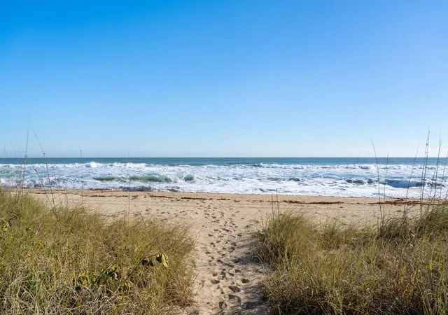 28th image of 10310 S Ocean Dr #609, Jensen Beach, FL 34957 | MLS# R11160580