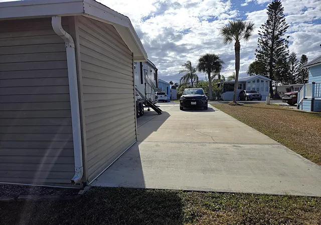 4th image of 14031 Se 126Th Ter, Okeechobee, FL 34974 | MLS# R11160537