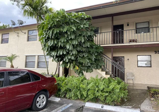Homes for sale in Lake Worth, FL | 3303 Kirk Rd #1, Lake Worth, FL 33461 | MLS# R11160705