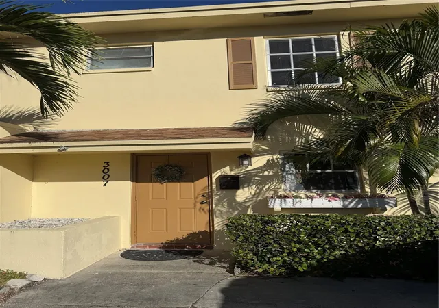 Homes for sale in Fort Lauderdale, FL | 3007 Nw 68th Street, Fort Lauderdale, FL 33309 | Houzeo