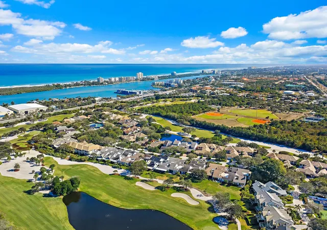 52nd image of 12092 Se Birkdale Run, Jupiter, FL 33469 | MLS# R11161163