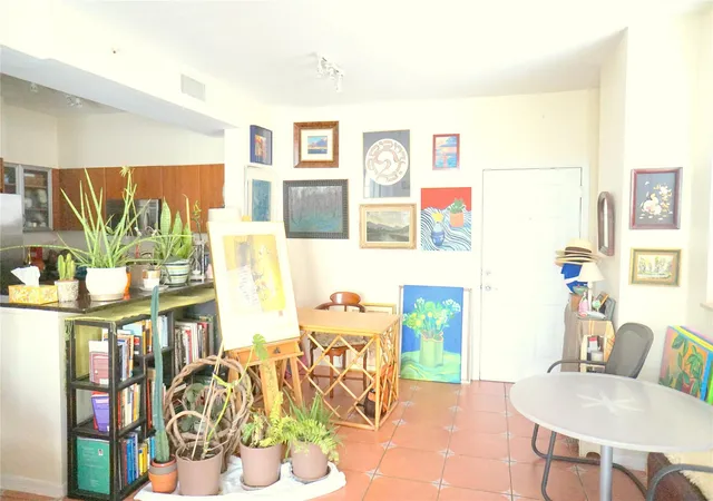 4th image of 233 S Federal Hwy #401, Boca Raton, FL 33432 | MLS# F10550695