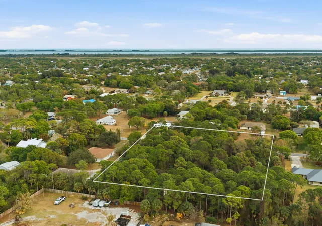 2nd image of 0 Pinetree Dr, Fort Pierce, FL 34982 | MLS# R11161263