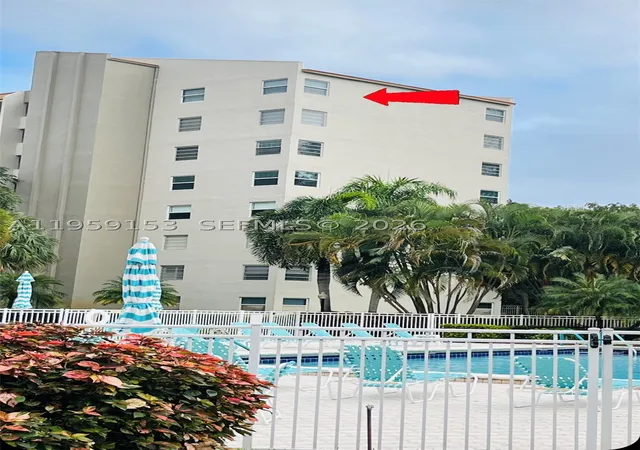 4th image of 3940 Inverrary Blvd #808-A, Lauderhill, FL 33319 | MLS# A11959153