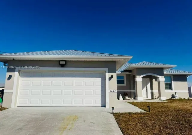 1st image of 9042 E Broad Circle, La Belle, FL 33935 | MLS# A11960672