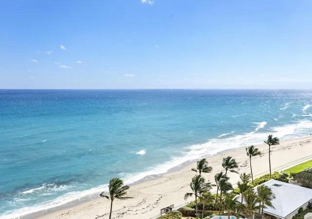 3rd image of 5080 N Ocean Dr #9d, Singer Island, FL 33404 | MLS# R11161463
