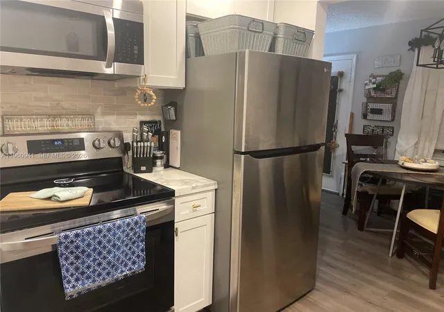 5th image of 1401 Sw 134Th Way #305C, Pembroke Pines, FL 33027 | MLS# A11960941