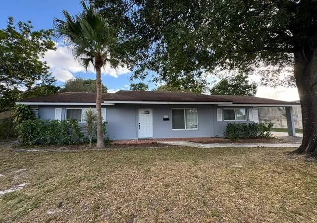2nd image of 1632 Nw 5th St, Boca Raton, FL 33486 | MLS# R11161635