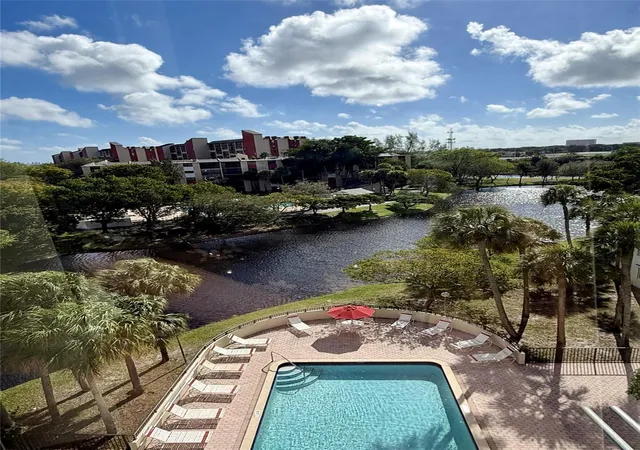 2nd image of 2304 S Cypress Bend Dr, Pompano Beach, FL 33069