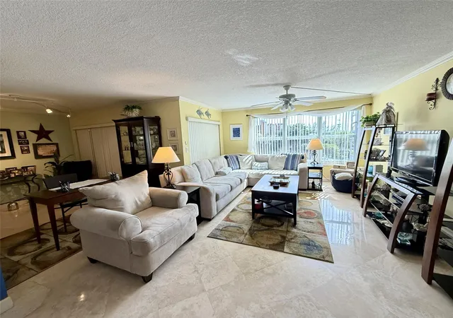 5th image of 2304 S Cypress Bend Dr, Pompano Beach, FL 33069