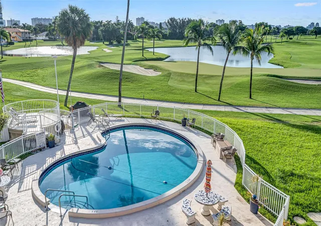 image of 4836 Ne 23rd Ave #27, Fort Lauderdale, FL 33308 | MLS# F10550921