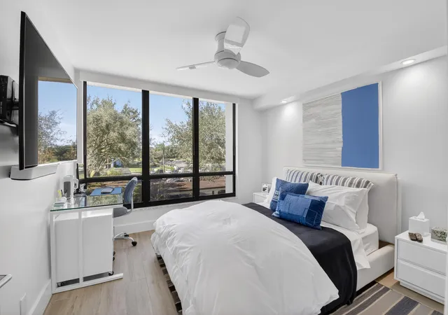 3rd image of 7754 Lakeside Blvd, Boca Raton, FL 33434