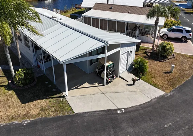 1st image of 12470 Se 140th Rd, Okeechobee, FL 34974 | MLS# F10551017