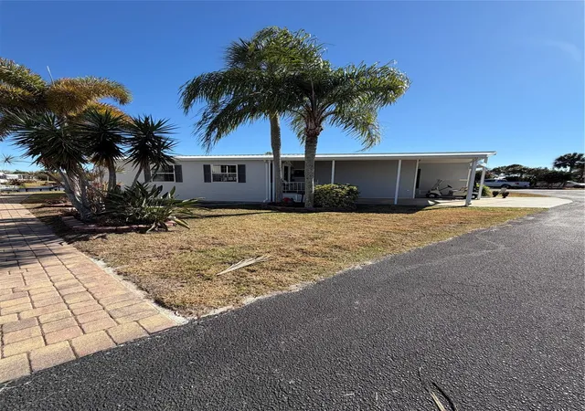 3rd image of 12470 Se 140Th Rd, Okeechobee, FL 34974 | MLS# F10551017