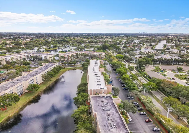 Homes for sale in Fort Lauderdale, FL | 9537 Weldon Circle, Fort Lauderdale, FL 33321 | Houzeo