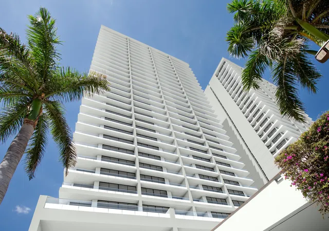 2nd image of 525 S Flagler Dr #20b/c, West Palm Beach, FL 33401 | MLS# R11162096