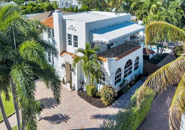 4th image of 137 Edgewood Dr, West Palm Beach, FL 33405 | MLS# R11162124