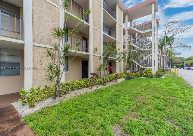Photo 2 of Condo for sale at 2649 Nw 48Th Ter #130, Lauderdale Lakes, FL 33313 | MLS# A11962035 | Listing updated on 2026-03-28