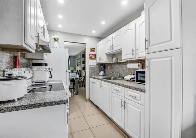 Photo 4 of Condo for sale at 2649 Nw 48Th Ter #130, Lauderdale Lakes, FL 33313 | MLS# A11962035 | Listing updated on 2026-03-28