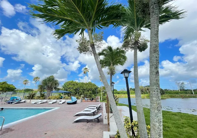 42nd image of 4156 Inverrary Dr #204, Lauderhill, FL 33319 | MLS# F10551271