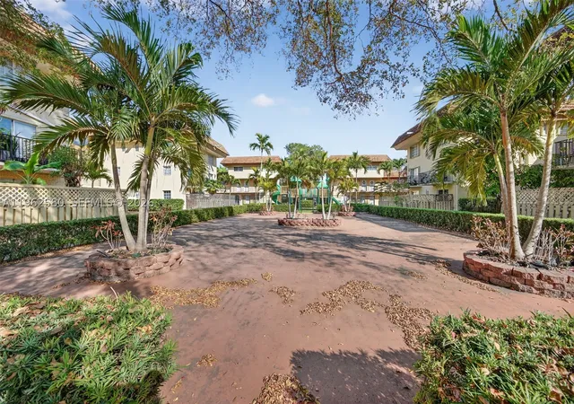 35th image of 8550 Sw 109th Ave #5-110, Miami, FL 33173 | MLS# A11962580