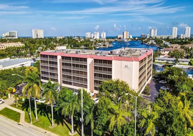 Homes for sale in Pompano Beach, FL | 740 S Federal Hwy, Pompano Beach, FL 33062