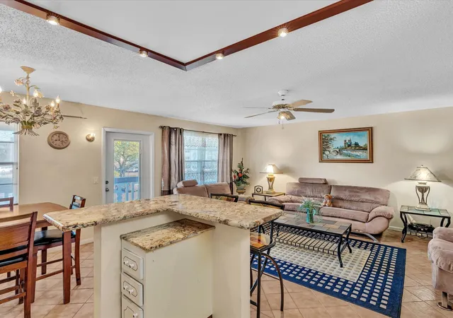 5th image of 238 Ventnor Q #238, Deerfield Beach, FL 33442 | MLS# F10551413