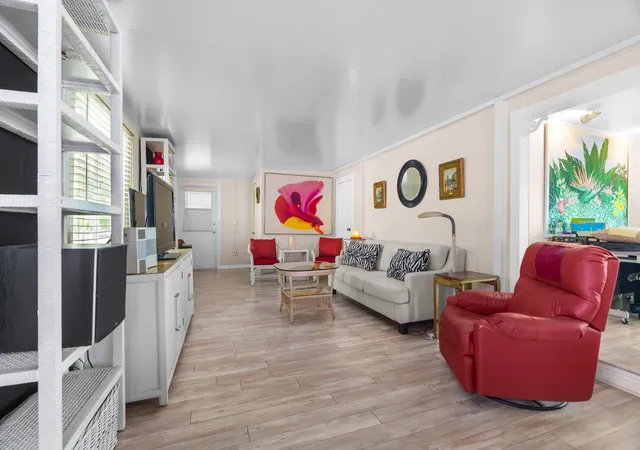 3rd image of 202 N Ibis #S, Briny Breezes, FL 33435 | MLS# R11162469