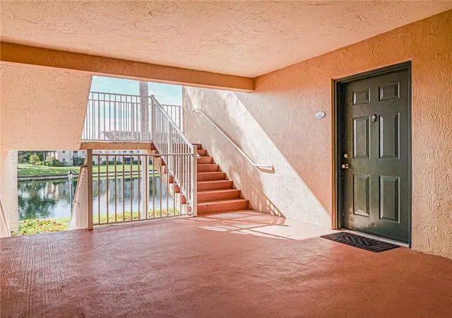 Homes for sale in Vero Beach, FL | 1640 N 42nd Cir #206, Vero Beach, FL 32967 | MLS# R11162543