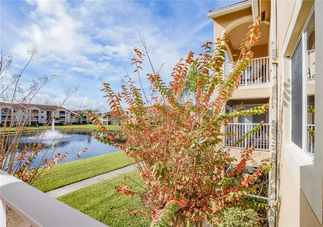 Homes for sale in Vero Beach, FL | 1640 N 42Nd Cir #206, Vero Beach, FL 32967 | MLS# R11162543