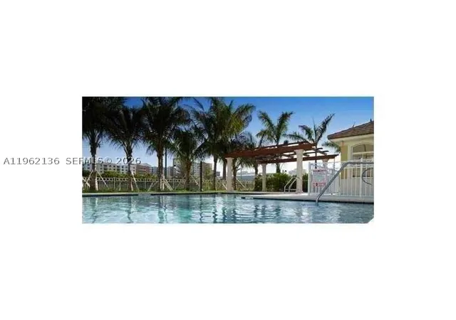 Photo 3 of Townhouse for sale at 18402 Ne 27 Ct #124, Aventura, FL 33160 | MLS# A11962136 | Listing updated on 2026-07-27
