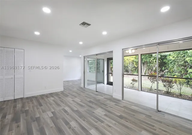 2nd image of 1901 Coquina Way, Coral Springs, FL 33071 | MLS# A11963177