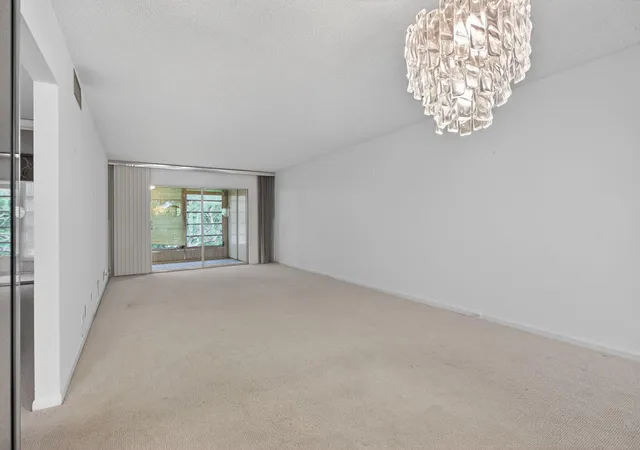 4th image of 2403 Antigua Cir #B4, Coconut Creek, FL 33066 | MLS# F10551530