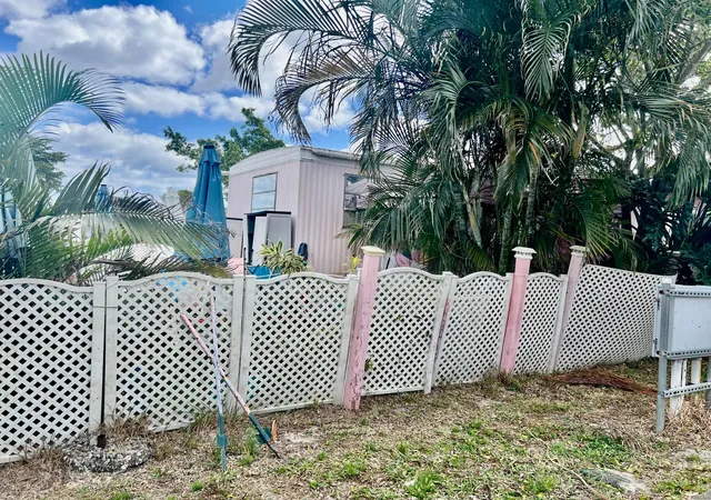 Homes for sale in Pompano Beach, FL | 305 Nw 50Th Ct, Pompano Beach, FL 33064 | MLS# R11162673