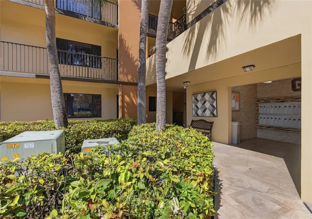 Homes for sale in Tamarac, FL | 7544 Ashmont Cir #202, Tamarac, FL 33321 | MLS# F10549855
