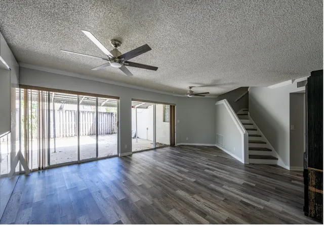 Homes for sale in Palm Beach Gardens, FL | 4300 Hazel Ave #D, Palm Beach Gardens, FL 33410 | MLS# R11162928