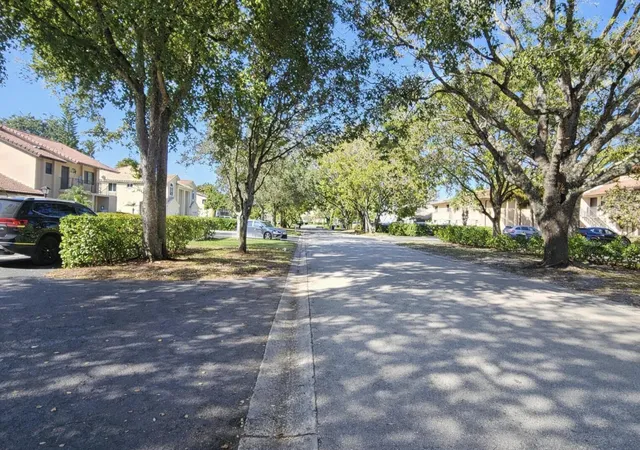 19th image of 11596 Nw 45th St #4, Coral Springs, FL 33065 | MLS# R11162950