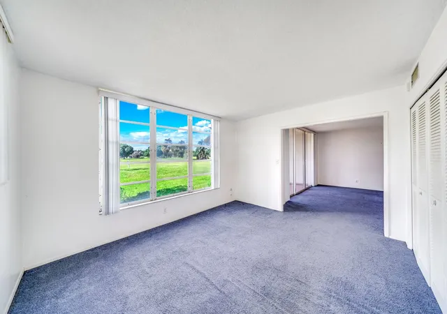 image of 2601 S Crse Dr, Pompano Beach, FL 33069