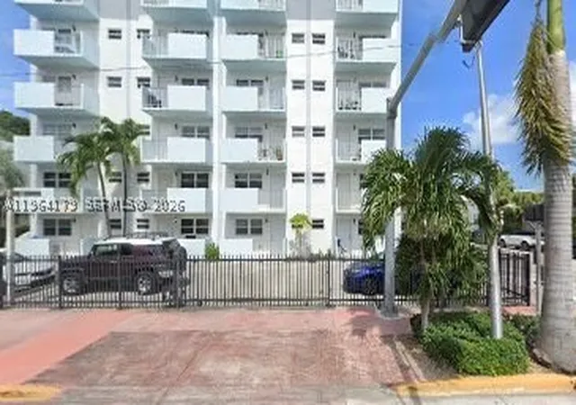 Homes for sale in Miami Beach, FL | 801 W Meridian Ave #3B, Miami Beach, FL 33139 | MLS# A11964179