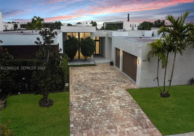 Homes for sale in Weston, FL | 16640 Sunset Way, Weston, FL 33326 | MLS# A11964316