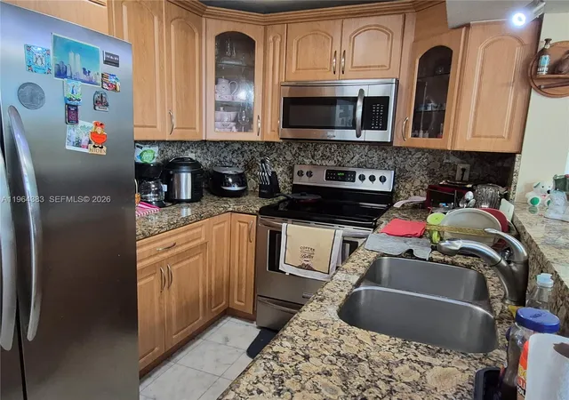 Homes for sale in Miami, FL | 11800 Sw 18Th St #529-4, Miami, FL 33175 | MLS# A11964383