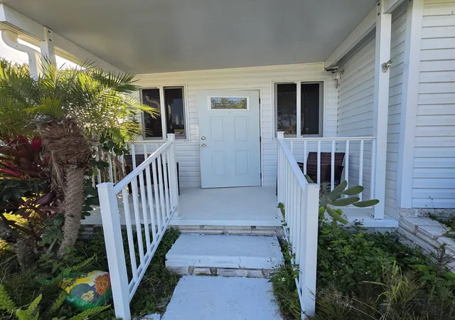 4th image of 4501 Nw 68Th St, Coconut Creek, FL 33073 | MLS# R11163195