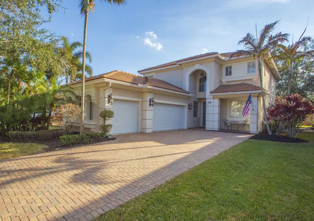 2nd image of 5962 Sw Bald Eagle Dr, Palm City, FL 34990 | MLS# R11163278