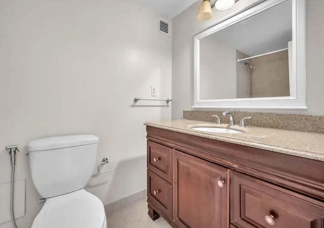 2nd image of 1865 79Th St Cswy, Miami Beach, FL 33141