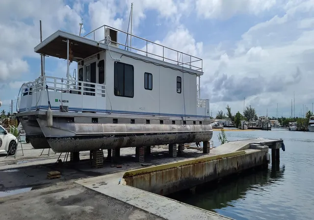 2nd image of 1801 N Roosevelt Blvd N, Key West, FL 33040 | MLS# R11163110