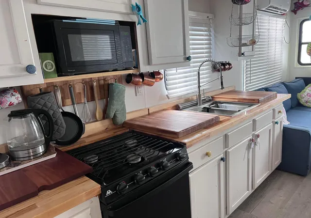 8th image of 1801 N Roosevelt Blvd N, Key West, FL 33040 | MLS# R11163110