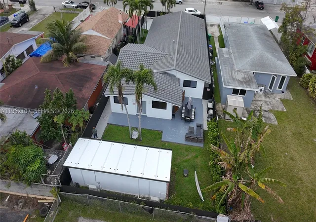 5th image of 1851 Nw 22Nd Pl, Miami, FL 33125 | MLS# A11962107