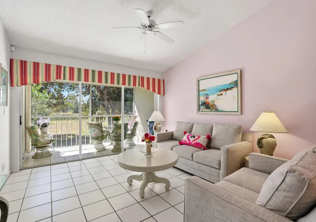 Homes for sale in Boca Raton, FL | 440 Nw 67th St #201, Boca Raton, FL 33487 | MLS# R11163527