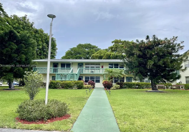 Homes for sale in Deerfield Beach, FL | 118 E Upminster E #118, Deerfield Beach, FL 33442 | MLS# A11965442